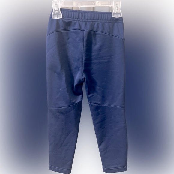 Old Navy Active Navy blue pants, Boys size small 6-7 - Picture 3 of 4